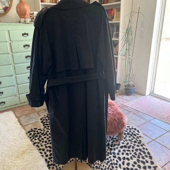Women's Black Trench Coat - Picture 12 of 16